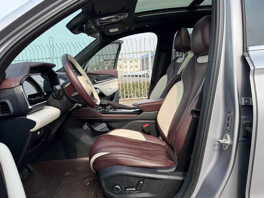 GEELY Monjaro 2021 car image #11