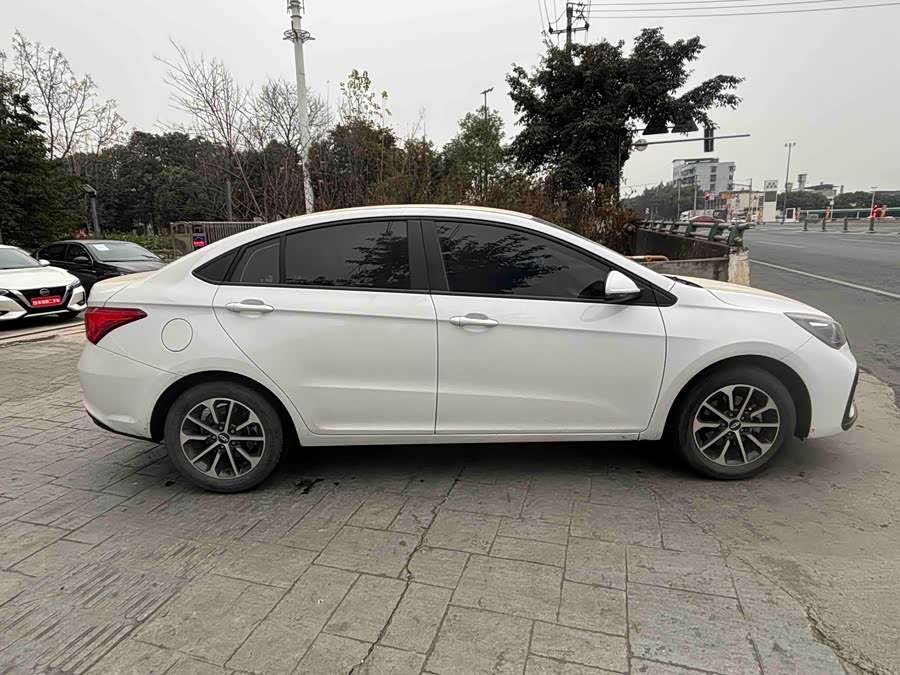 Chery Arrizo 5 2023 car image #11