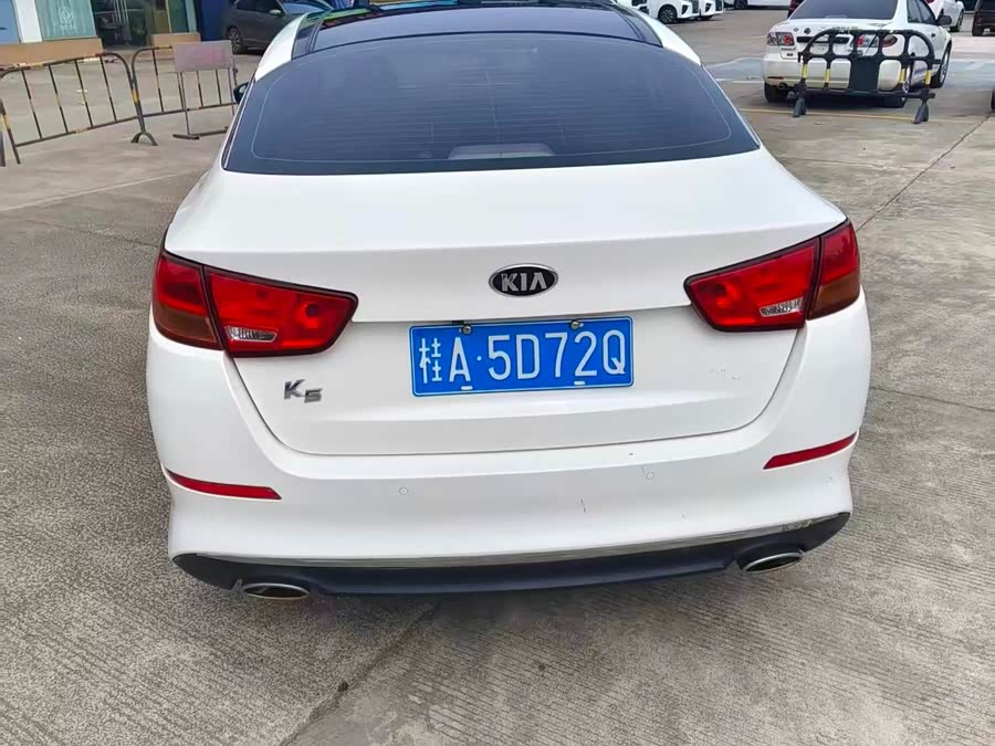 起亚 起亚K5 2015 汽车图片 #11