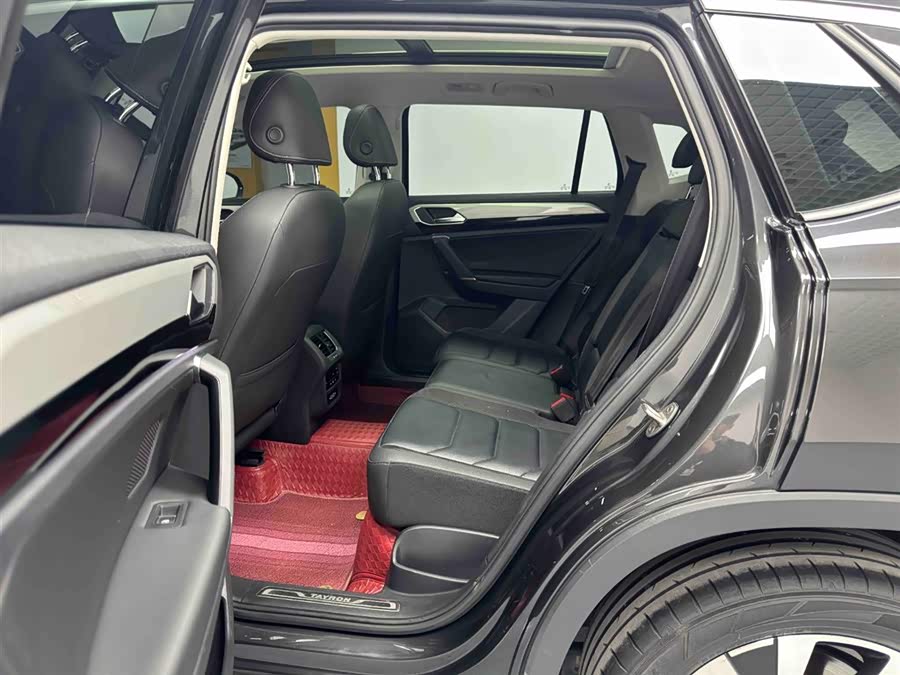 Volkswagen Tayron 2020 car image #11