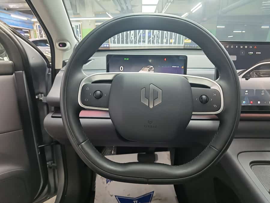 Leapmotor C16 2024 car image #11