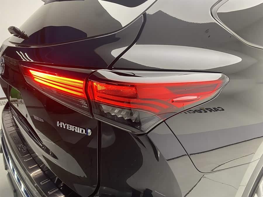 Toyota Highlander 2022 car image #11