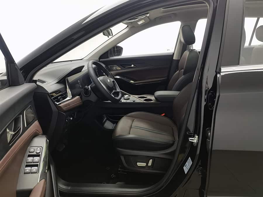 JAC X8 PLUS 2024 #11 JAC X8 PLUS 2024 car image #11