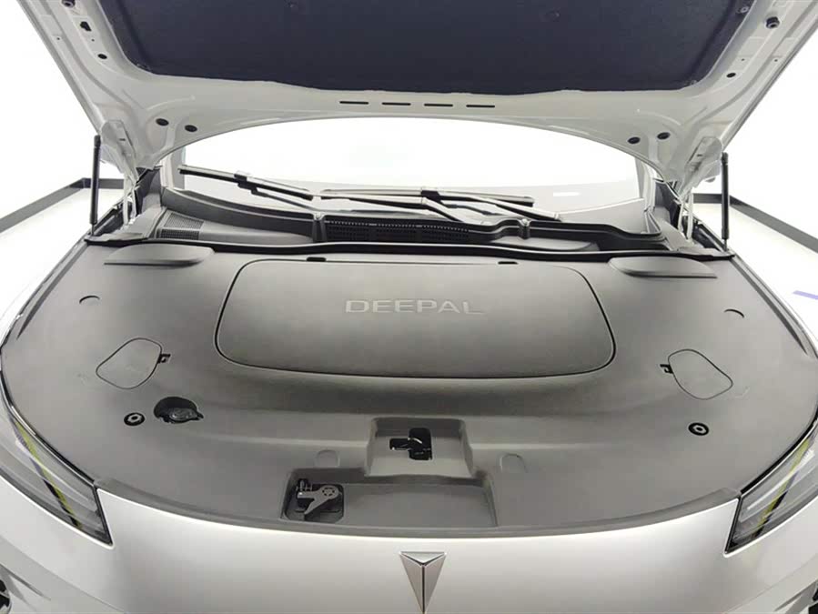 Deepal L07 2024 image de voiture #11