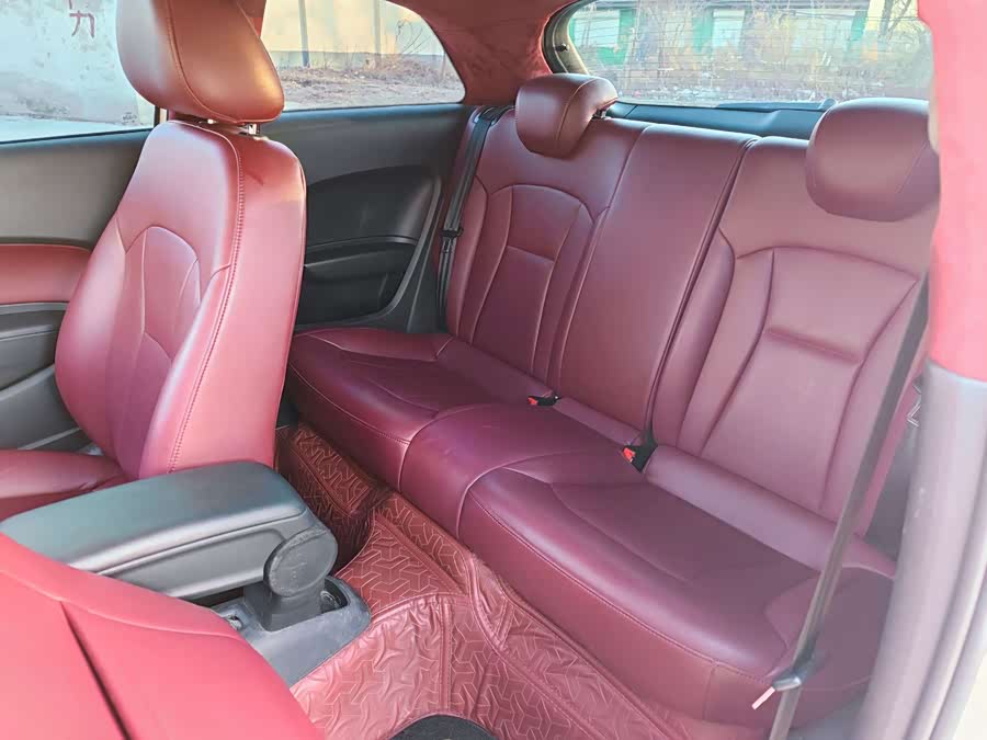 Audi A1 2014 car image #11