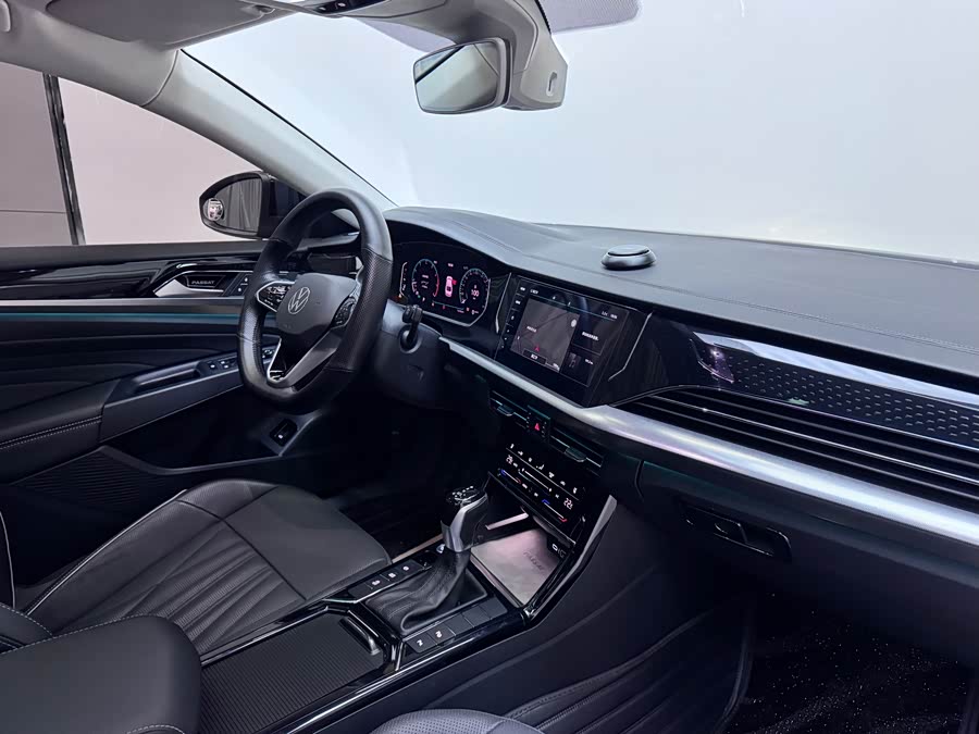 Volkswagen Passat 2021 imagem de carro #11