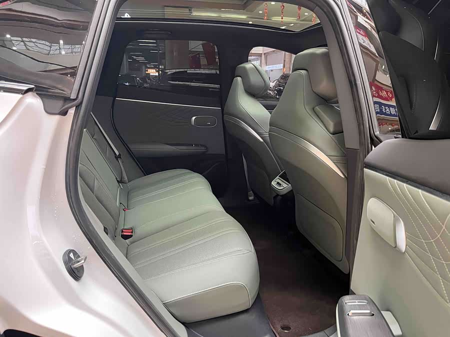 Deepal S07 2025 immagine di auto #11