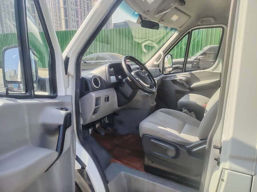 JAC 2020 #11 JAC 2020 immagine di auto #11