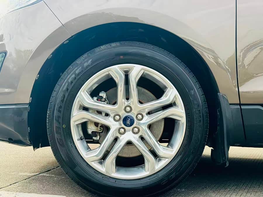 Ford Edge 2016 immagine di auto #11