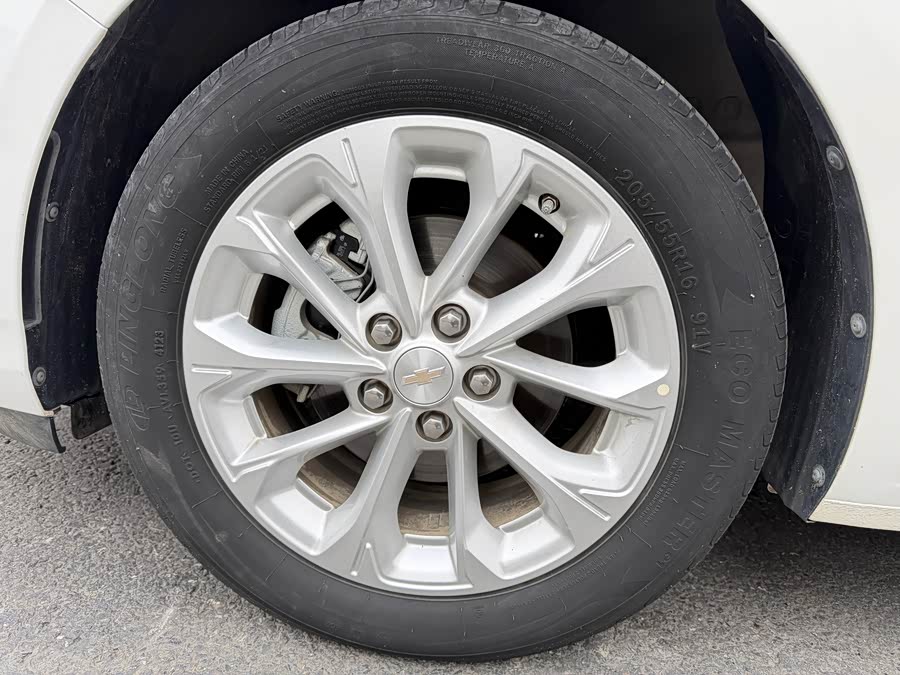 Chevrolet Monza 2023 car image #11