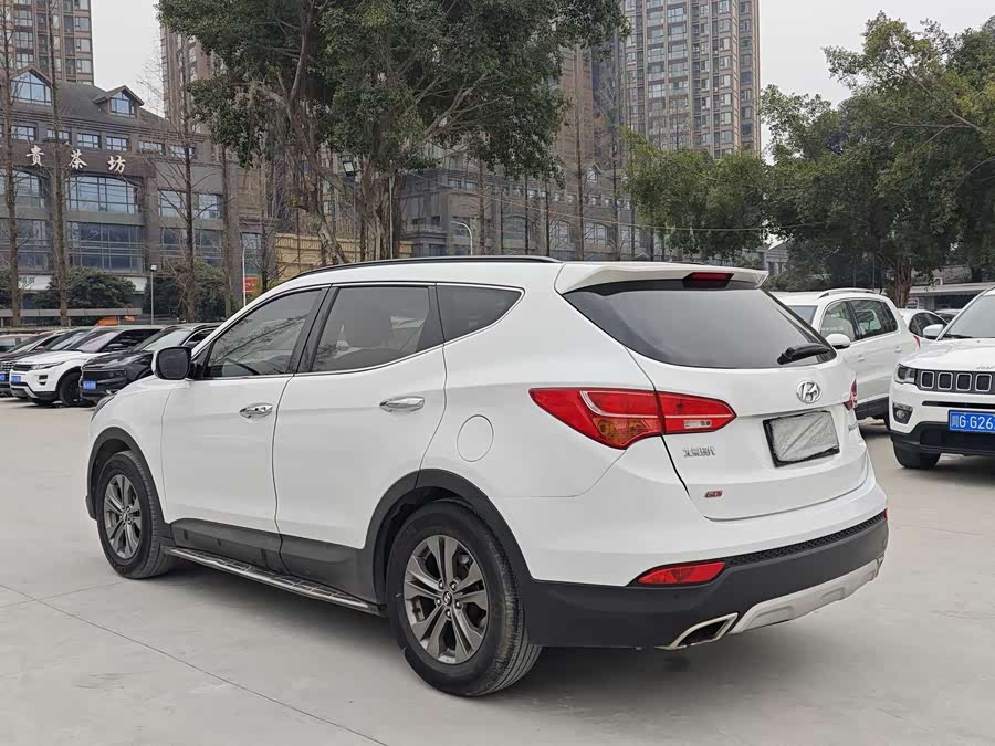 Hyundai Santa Fe 2013 #11 Hyundai Santa Fe 2013 car image #11