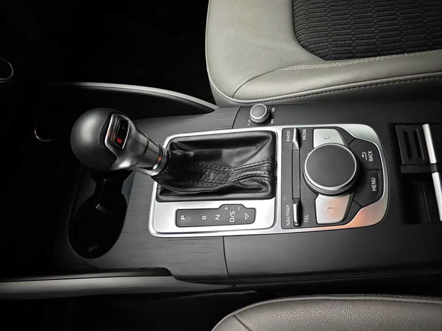 Audi A3 2018 #11 Audi A3 2018 car image #11