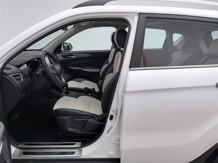 Changan CS35 2018 car image #11
