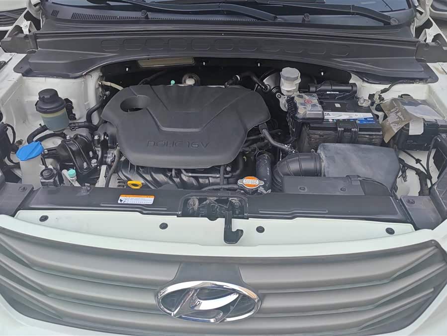 Hyundai ix25 2016 car image #11