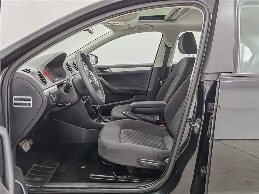 Jetta Jetta 2014 #11 Jetta Jetta 2014 car image #11