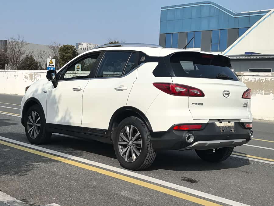 GAC Trumpchi GS3 2019 #11 GAC Trumpchi GS3 2019 car image #11