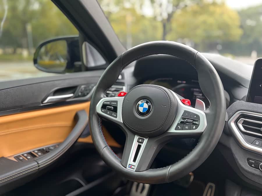 BMW X4 M 2022 car image #11