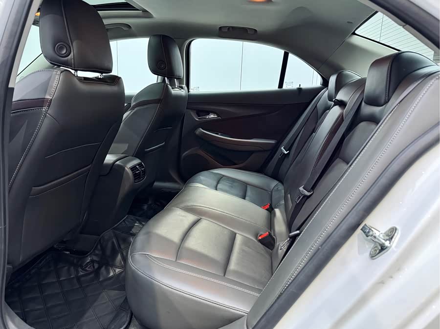 Chevrolet Malibu 2018 car image #11