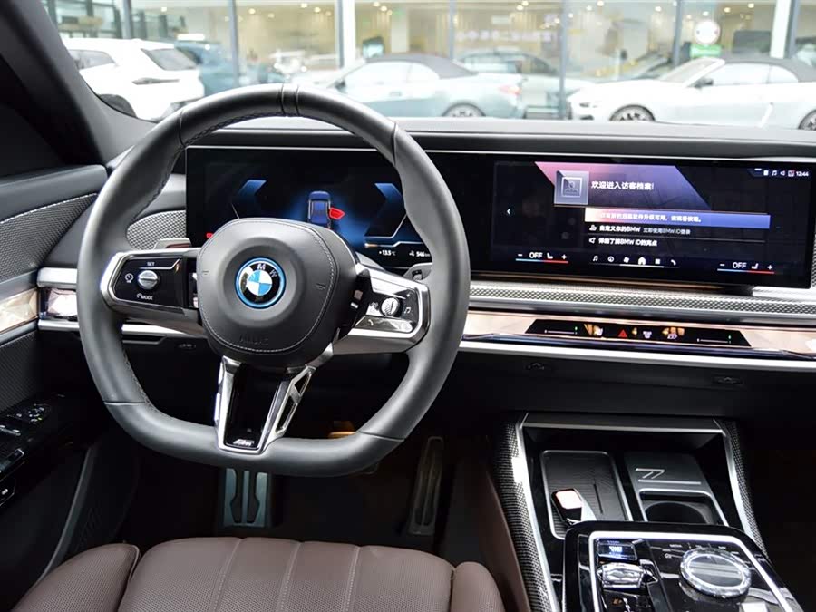 BMW i7 2024 #11 BMW i7 2024 car image #11