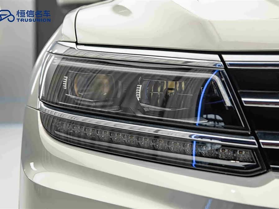 Volkswagen Tiguan L 2020 #11 Volkswagen Tiguan L 2020 car image #11