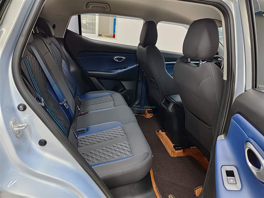 GAC Trumpchi GS3 2025 car image #11