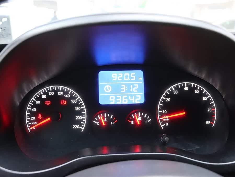 Chery Tiggo 3 2015 car image #11