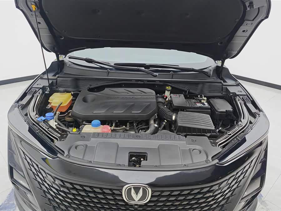 Changan UNI-T 2021 car image #11