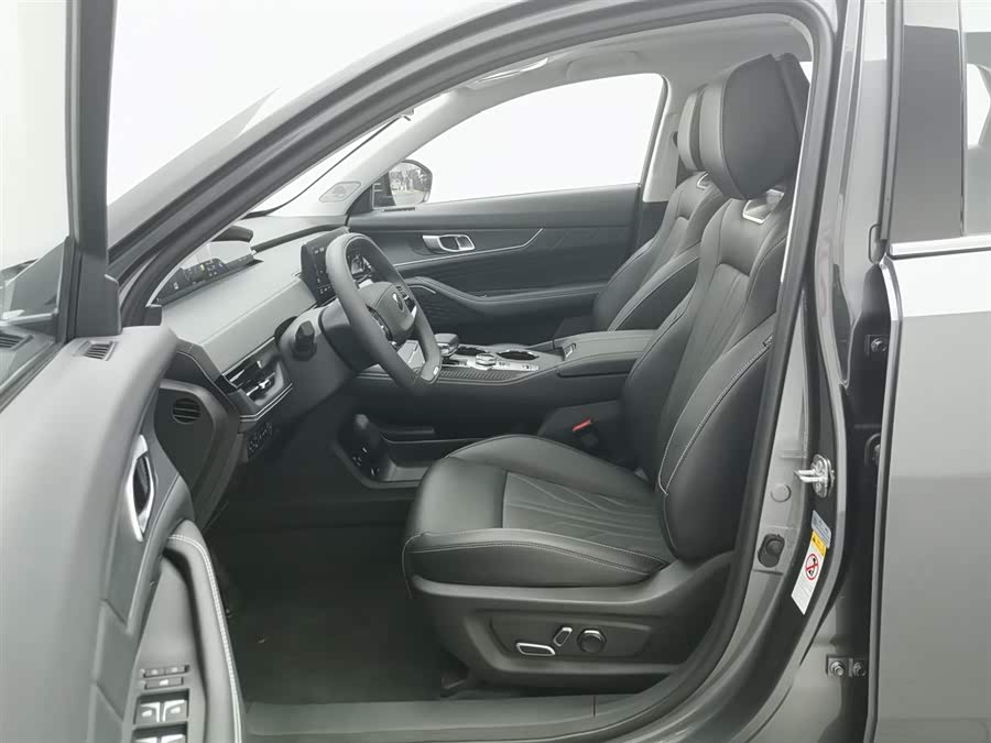 Changan UNI-K iDD 2026 car image #11