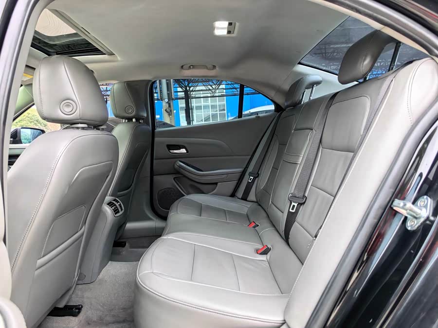 Chevrolet Malibu 2015 car image #11