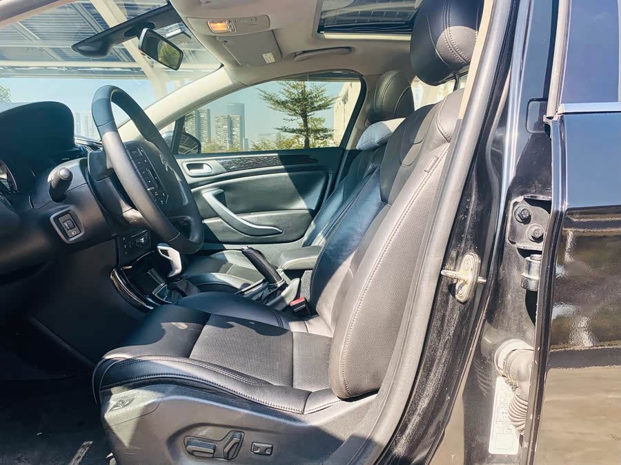 Citroen C5 2014 immagine di auto #11