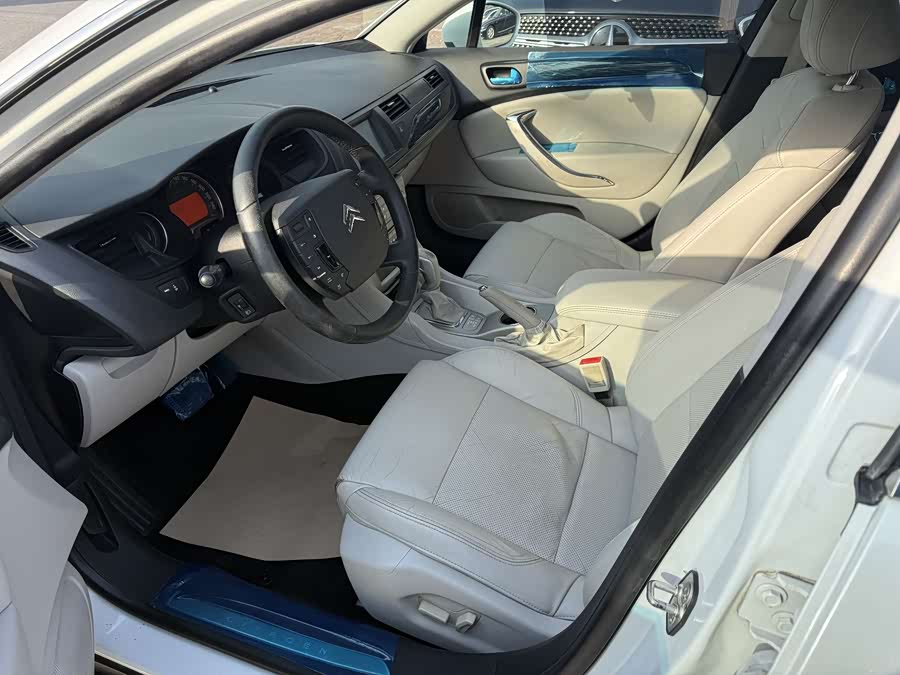 Citroen C5 2010 immagine di auto #11