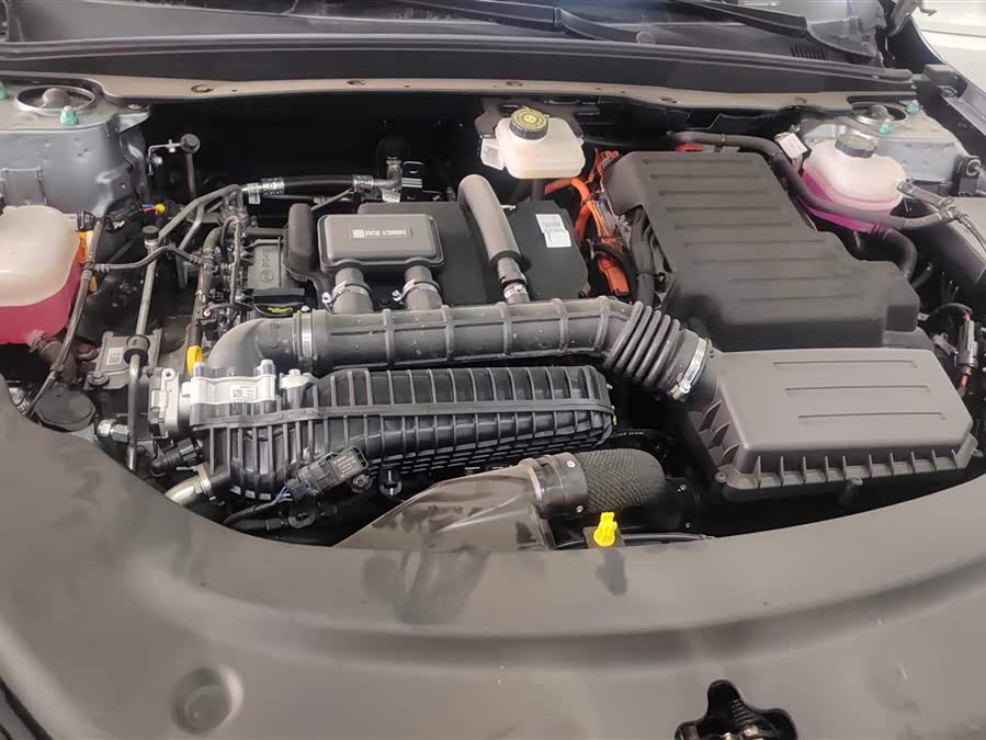 BYD Seal 05 DM-i 2025 car image #11