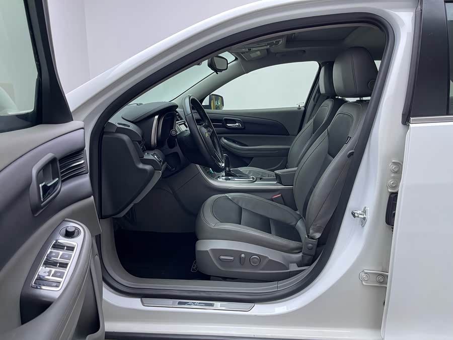 Chevrolet Malibu 2014 car image #11