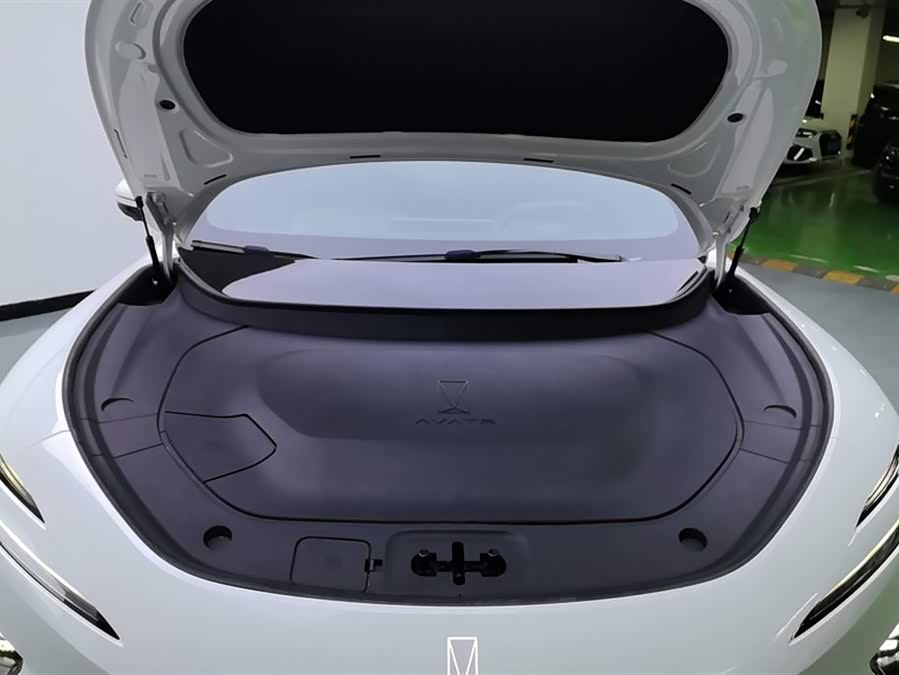 Avatr 12 2024 #11 Avatr 12 2024 car image #11