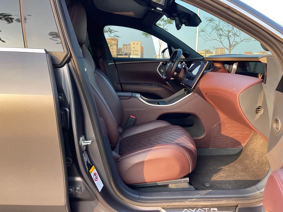 Avatr 11 2023 immagine di auto #11