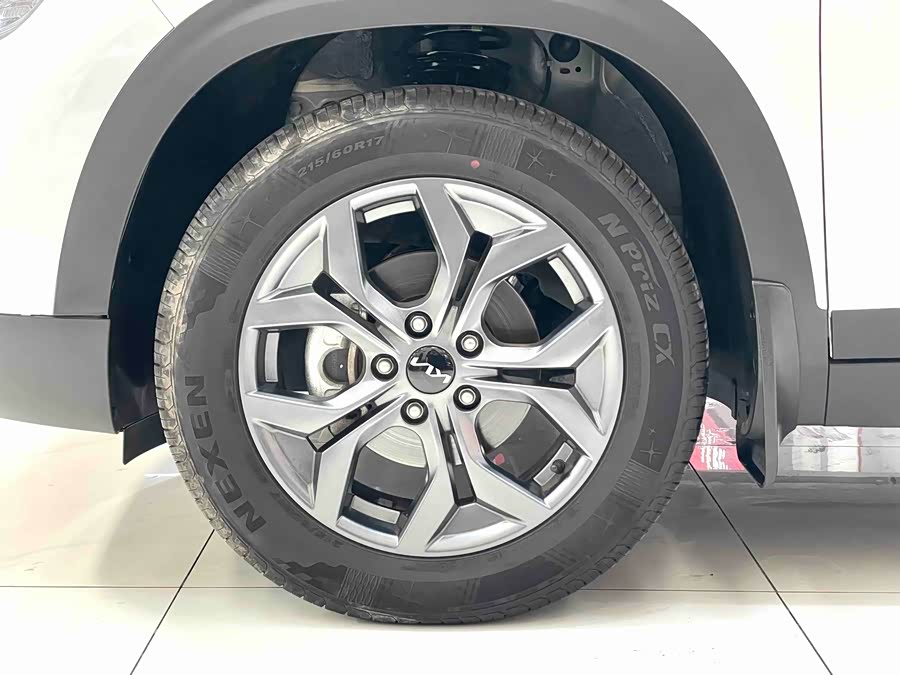 Kia Seltos 2024 imagen de coche #11