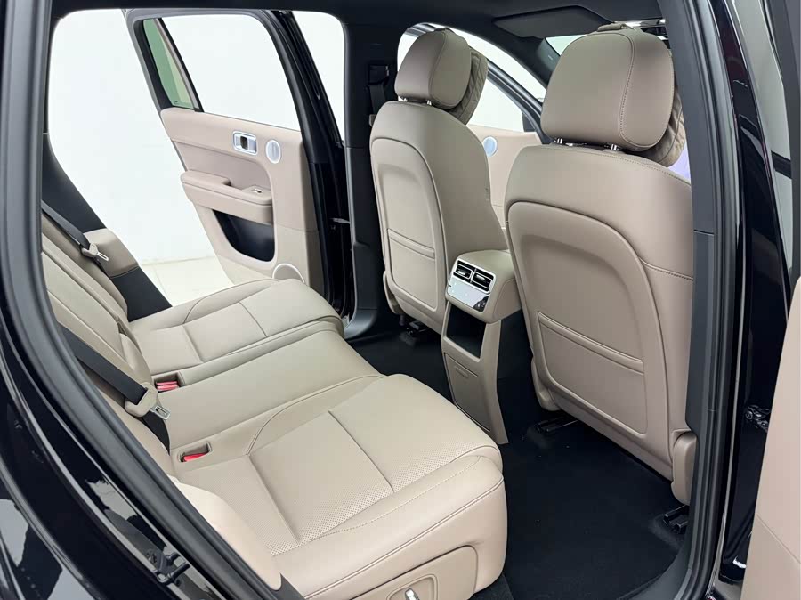 Li L6 2025 صورة سيارة #11