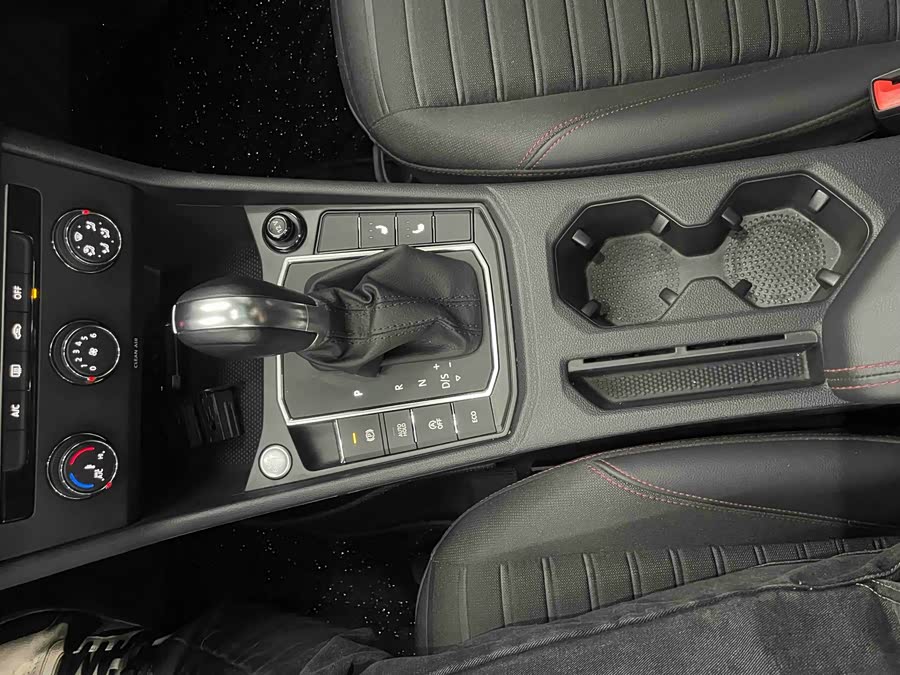 Volkswagen Lavida 2022 #11 Volkswagen Lavida 2022 car image #11
