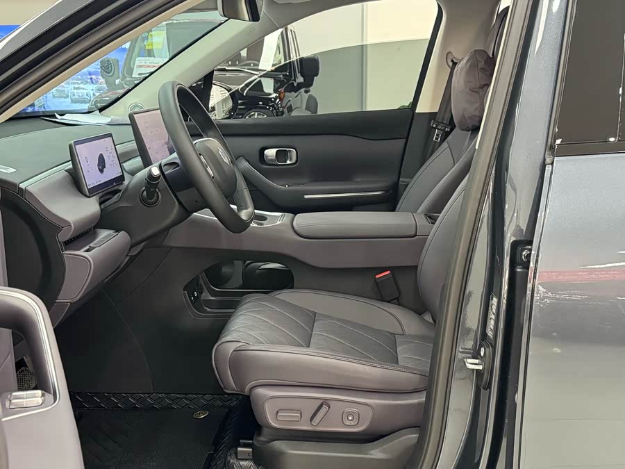 零跑汽车 零跑C16 2025 汽车图片 #11