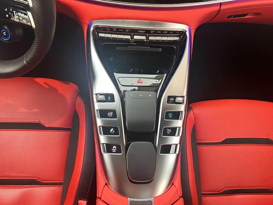 奔驰 AMG GT 2024 #11 奔驰 AMG GT 2024 汽车图片 #11