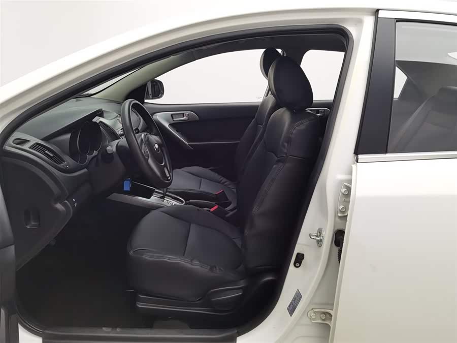 Kia Forte 2012 #11 Kia Forte 2012 car image #11