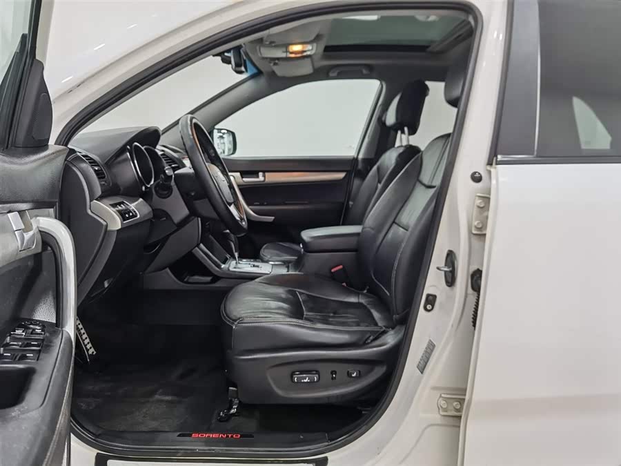 起亚 索兰托 2012 汽车图片 #11