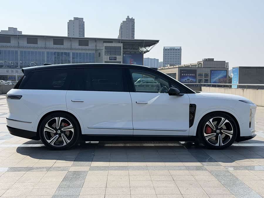 蔚来 蔚来ES8 2025 汽车图片 #11