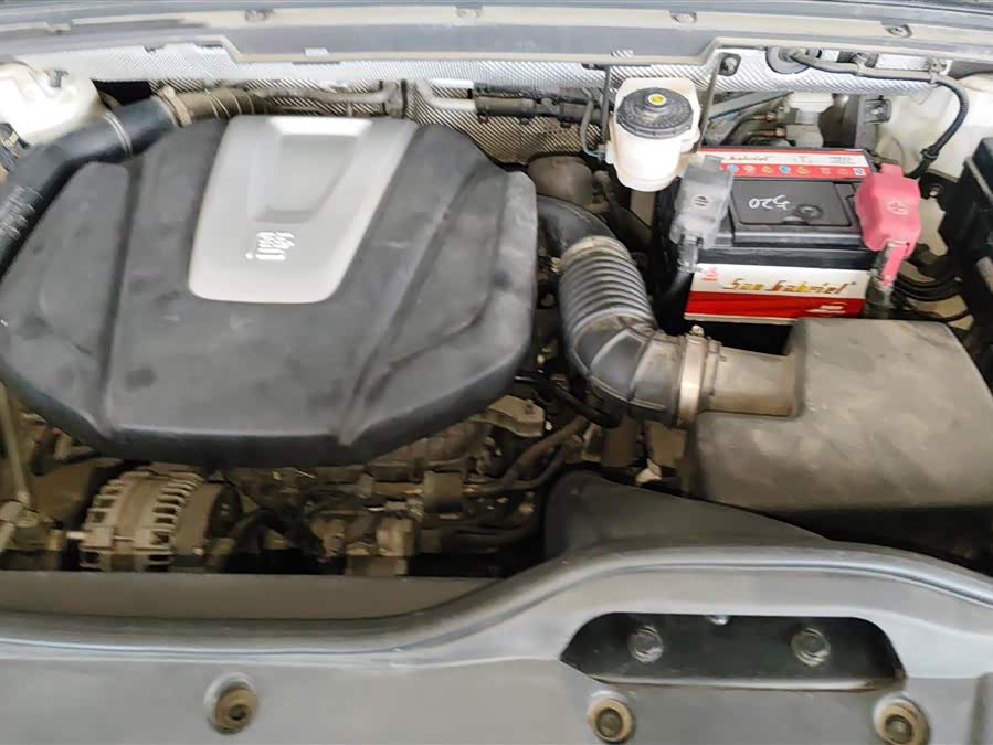 BYD Tang 2019 #11 BYD Tang 2019 car image #11