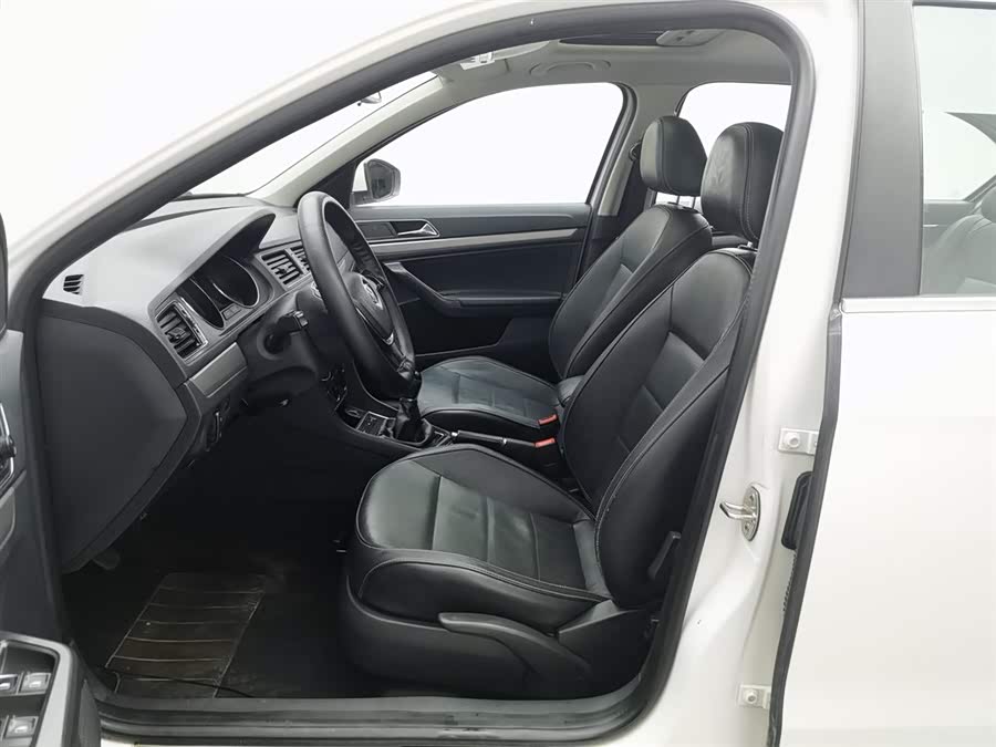 Volkswagen Lavida 2016 car image #11
