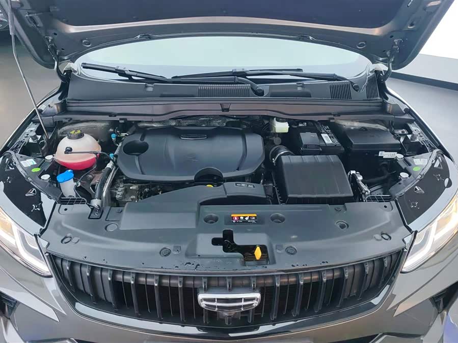 GEELY Coolray 2024 car image #11