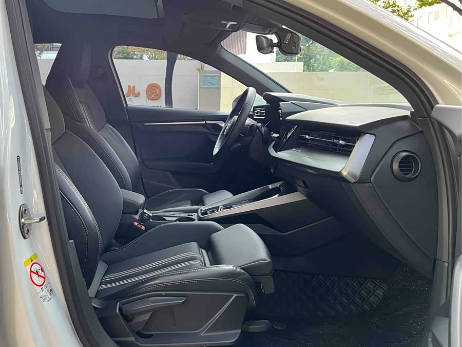 Audi A3 2023 car image #11