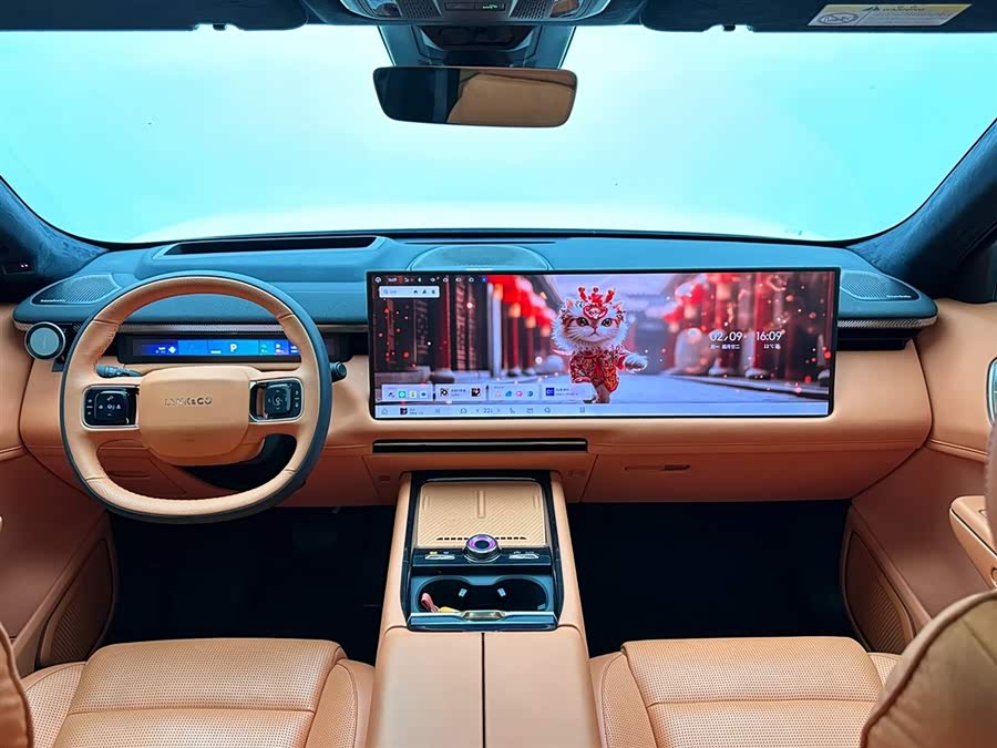Lynk & Co 900 2025 car image #11