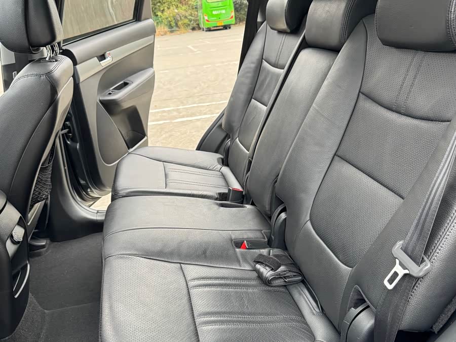 Kia Sorento 2013 immagine di auto #11