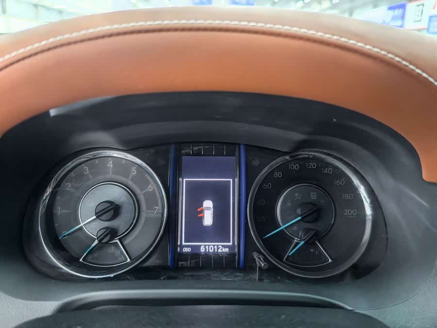 Toyota Fortuner 2019 car image #11